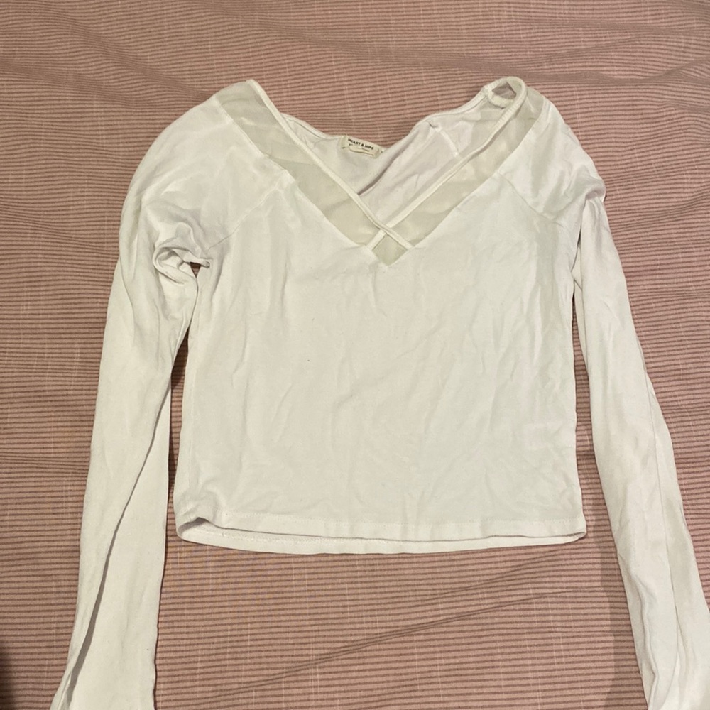 Long sleeve crop top
